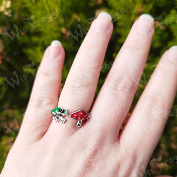 frog ring wis frogga Frog and Mushroom Enamel Ring