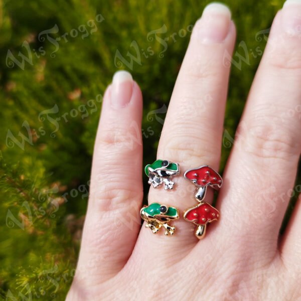 frog ring wis frogga Frog and Mushroom Enamel Ring